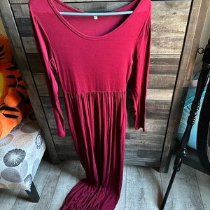 Small burgundy maxi dress